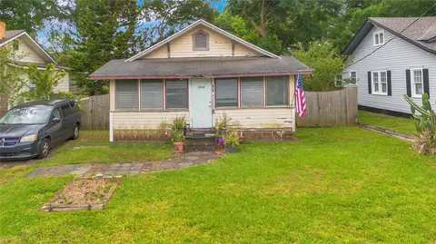2910 E Crystal Lake Ave, Orlando, FL 32806