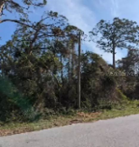Nora Lane, North Port, FL 34286
