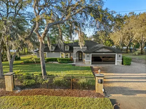 39250 Forest Dr, Eustis, FL 32736 photo 1