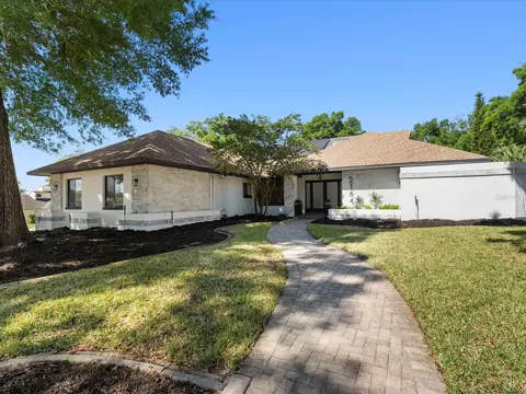 2164 Palm Crest Dr, Apopka, FL 32712