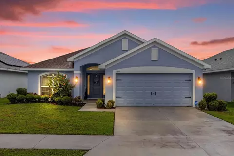 860 Vienna Dr, Winter Haven, FL 33884