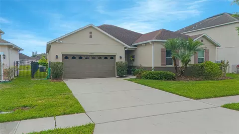 13060 Sawgrass Pine Cir, Orlando, FL 32824
