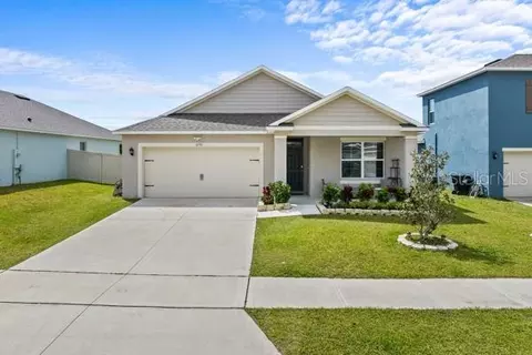 6791 Coral Berry Dr, Mount Dora, FL 32757