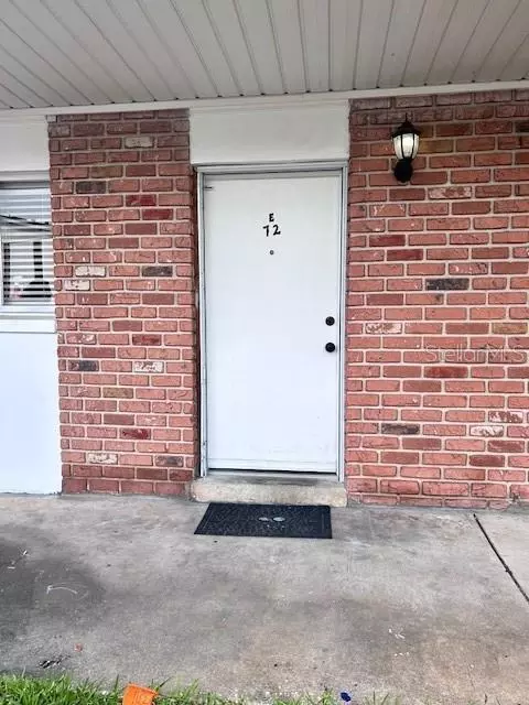 793 W Lancaster Rd #72, Orlando, FL 32809