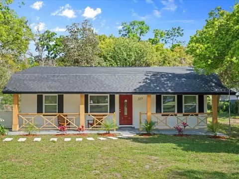 317 W Lewis Ave, Apopka, FL 32712