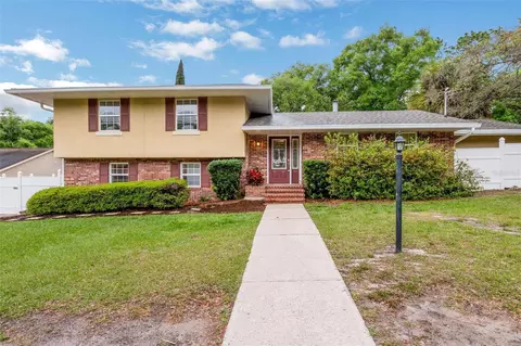 2344 Dartmouth Rd, Deland, FL 32724