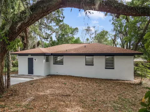 1021 Carlton Ct, Leesburg, FL 34748