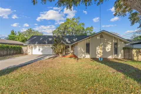 2704 S Shine Ave, Orlando, FL 32806