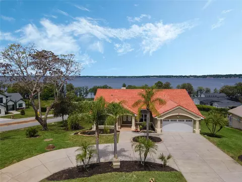 12425 Lake Ridge Cir, Clermont, FL 34711