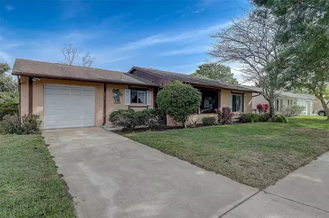 4929 Goucher Ln, Orlando, FL 32821