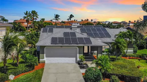 945 Symphony Isles Blvd, Apollo Beach, FL 33572