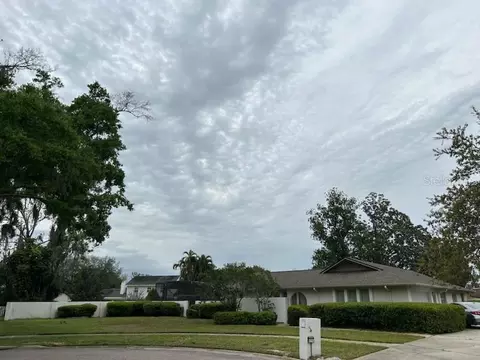 8995 Islesworth Ct, Orlando, FL 32819