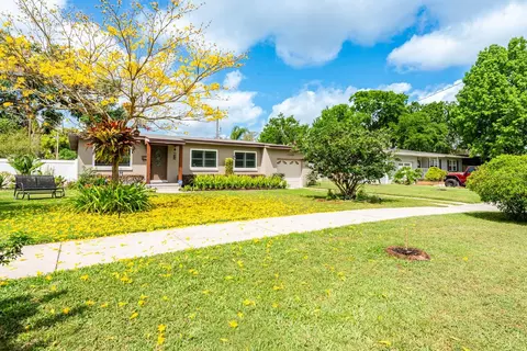 1308 Newcastle Dr, Orlando, FL 32806