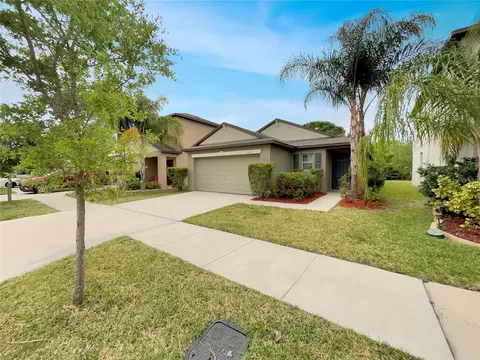 15316 Broad Brush Dr, Sun City Center, FL 33573