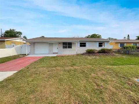 3977 42nd Ave N, Saint Petersburg, FL 33714