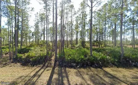 923 Calendula Dr, Indian Lake Estates, FL 33855