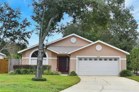 8066 Waldorf Ct, Orlando, FL 32817