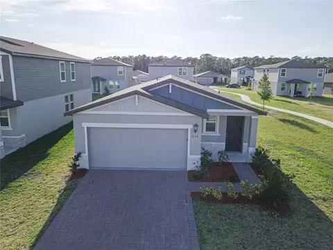 534 Amadoras Way, Saint Cloud, FL 34771