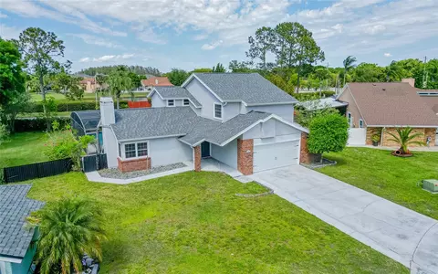 2007 Hounds Lake Ct, Kissimmee, FL 34741