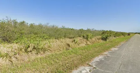 1914 Kentucky Dr SW, Palm Bay, FL 32908