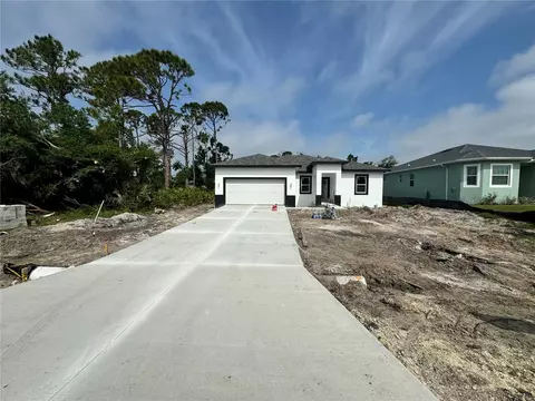 336 Sweetwater Dr, Rotonda West, FL 33947