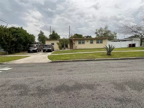 611 Yucatan Dr, Orlando, FL 32807