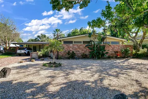 2704 Dellwood Dr, Orlando, FL 32806