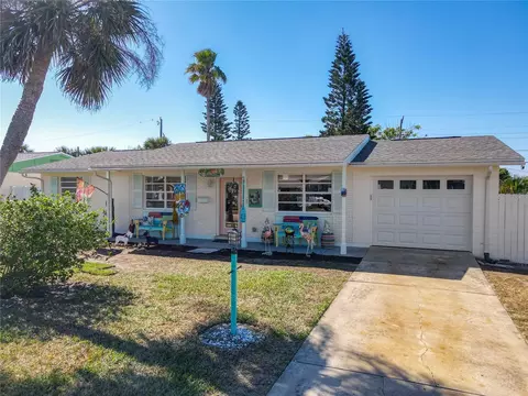 18 Ocean Crest Dr, Ormond Beach, FL 32176