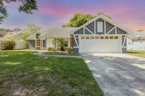 2516 Dovetail Dr, Ocoee, FL 34761