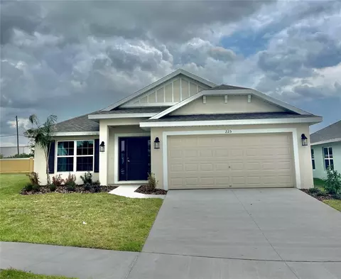 225 Piave St, Haines City, FL 33844