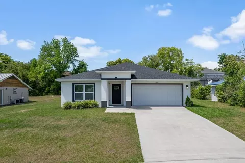 1626 E Akron Dr, Deltona, FL 32738