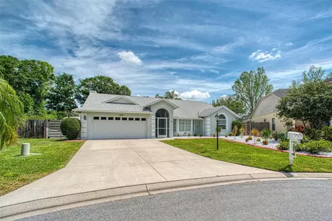 7803 41st St E, Sarasota, FL 34243