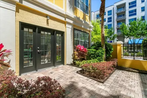 860 N Orange Ave #161, Orlando, FL 32801