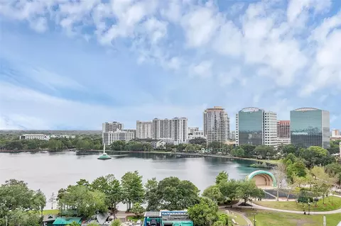 150 E Robinson St #1017, Orlando, FL 32801