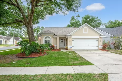 271 Oak Park Pl, Casselberry, FL 32707