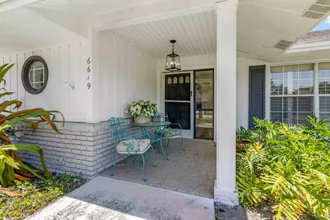 6619 Orange Knoll Dr, Belle Isle, FL 32812