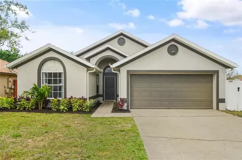 101 Hanna Ln, Davenport, FL 33897