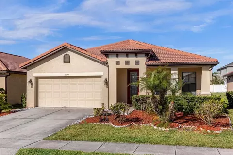 2940 Casabella Dr, Kissimmee, FL 34744