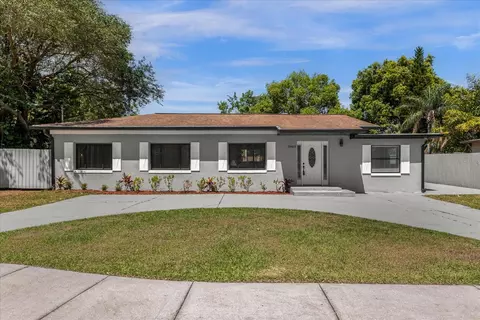5863 Bamboo Dr, Orlando, FL 32807