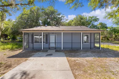 913 County Road 468, Leesburg, FL 34748
