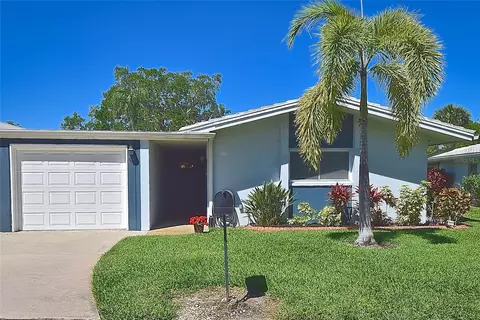 1336 Stafford Ln #1424, Sarasota, FL 34232