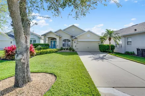 1672 Cherry Ridge Dr, Heathrow, FL 32746