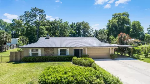 1650 W Beresford Rd, Deland, FL 32720