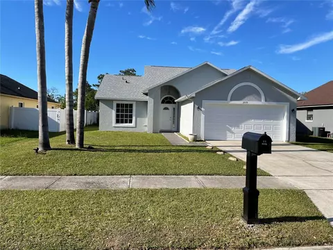 2979 Red Oak Dr, Kissimmee, FL 34744