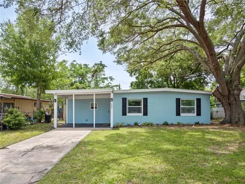 141 Mayfair Cir, Sanford, FL 32771