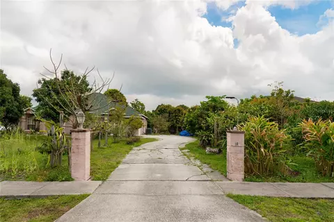 1057 Shawnda Ln, Kissimmee, FL 34744