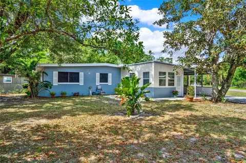 371 E 4th St, Chuluota, FL 32766