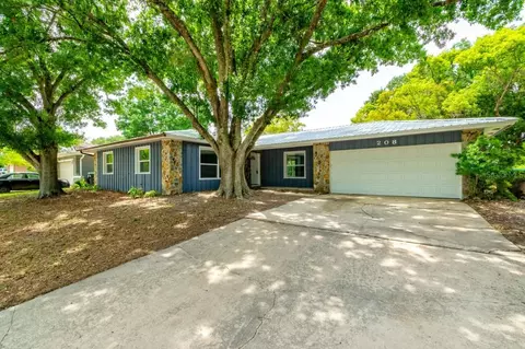208 Cherry Laurel Dr, Orlando, FL 32835