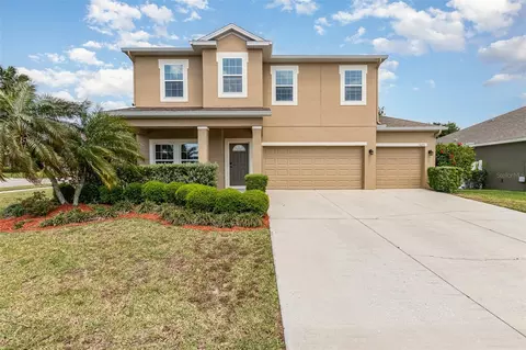3291 Zander Dr, Grand Island, FL 32735
