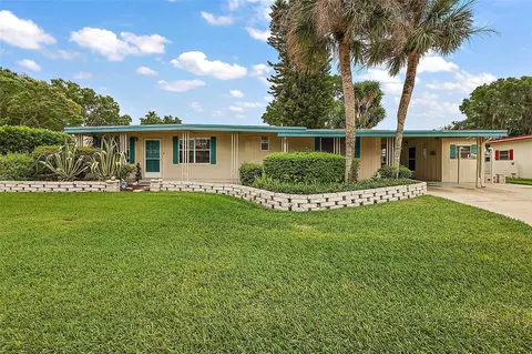 1116 Forest Ln, Tavares, FL 32778